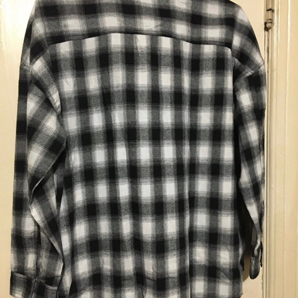 La Miel oversized flannel size large -New - Picture 9 of 9